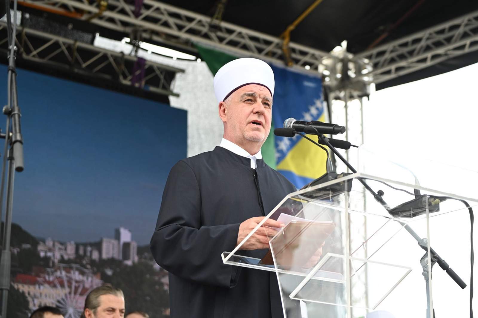 Reisul-ulema Kavazović1.jpg - Svečano otvorena Behram-begova (Šarena) džamija